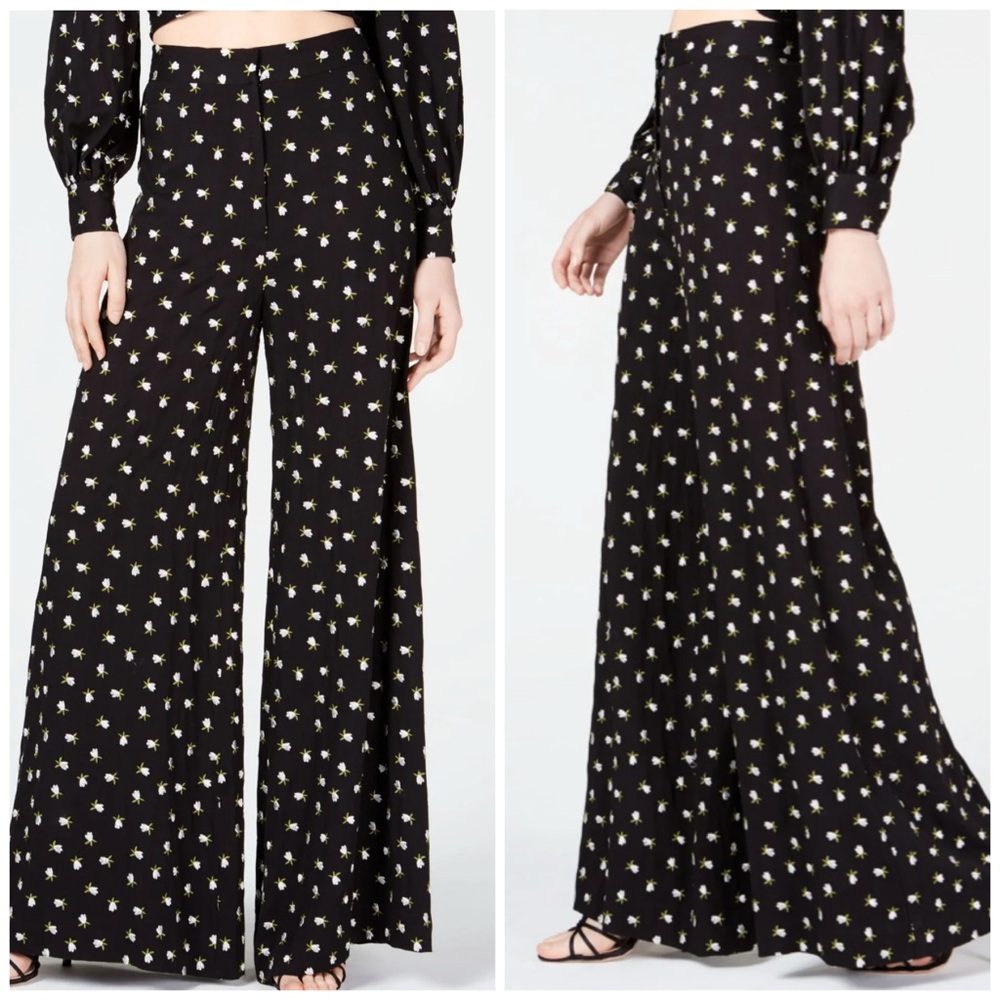 JILL STUART Embroidered Floral Flare Pants